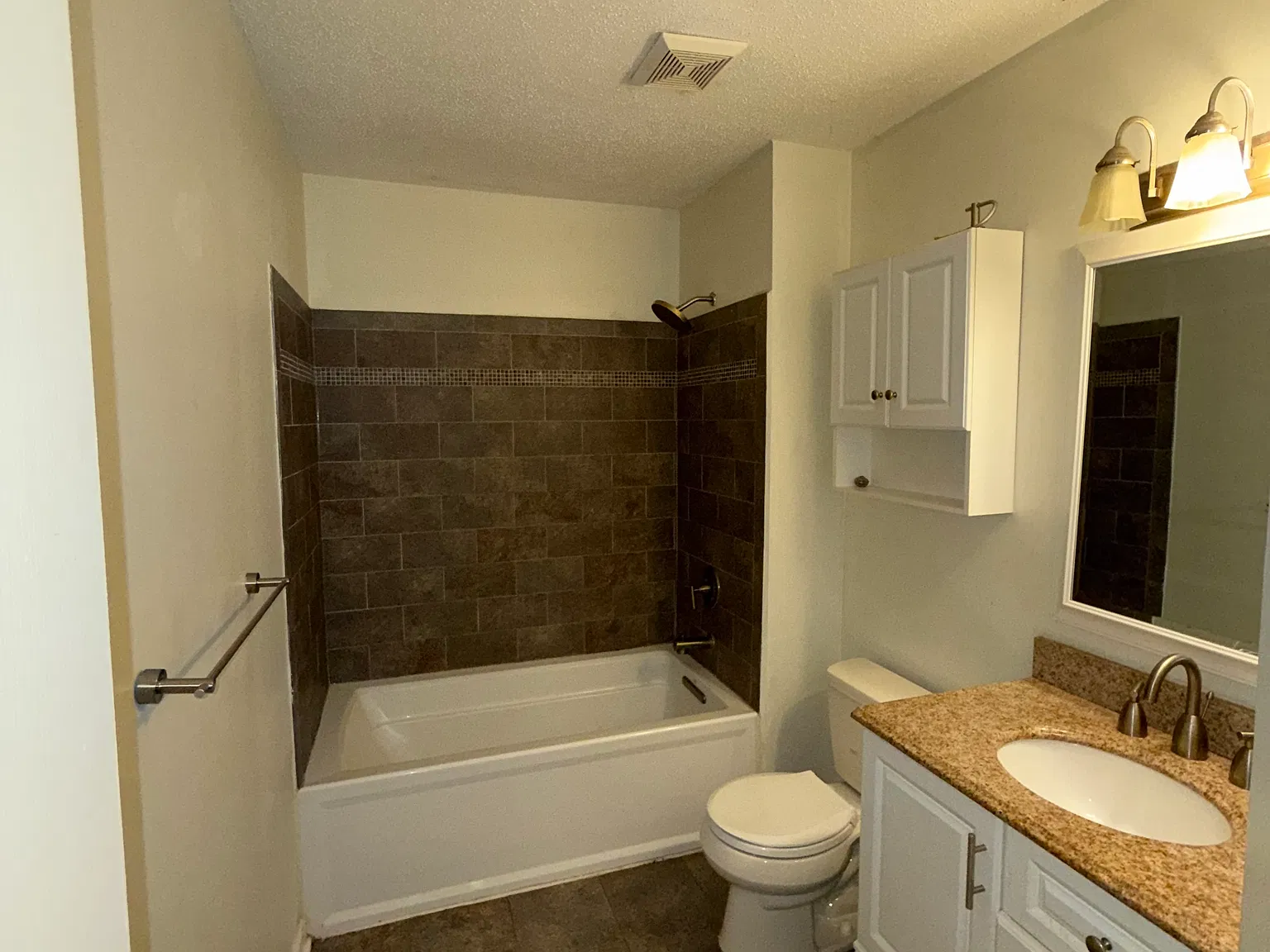 2 bed, 1239 sqft, $1,500 — Photo 4