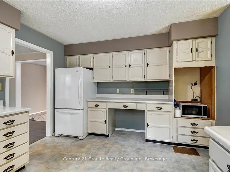 4 Maxwell Settlement Rd #1 — Photo 17