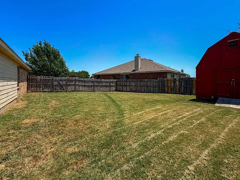 1009 McKavett Dr — Photo 27