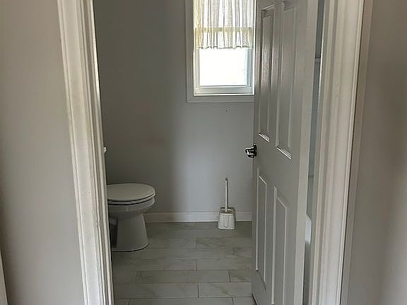 4th image of 509 N Vine St