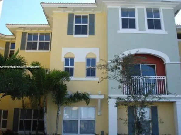 11102 NW 83rd St APT 207, Doral, FL 33178