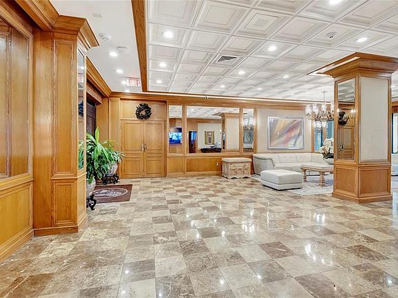 4th image of 11111 Biscayne Boulevard #Tower 2 - 4C or 427