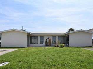 700 NE 23rd Ter, Pompano Beach, FL 33062