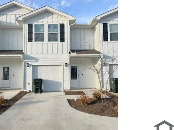 1755 Jakes Dr, Panama City, FL 32405