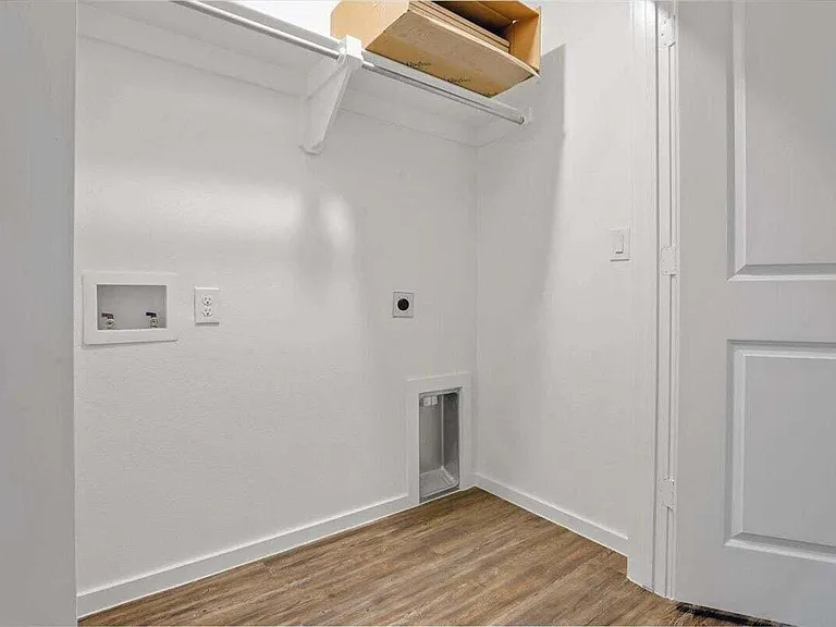 2125 Kokomo Ave #B — Photo 7