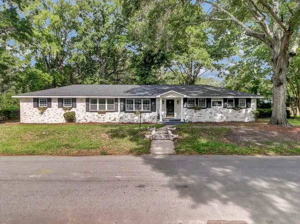 1929 Westminster Rd, Charleston, SC 29407