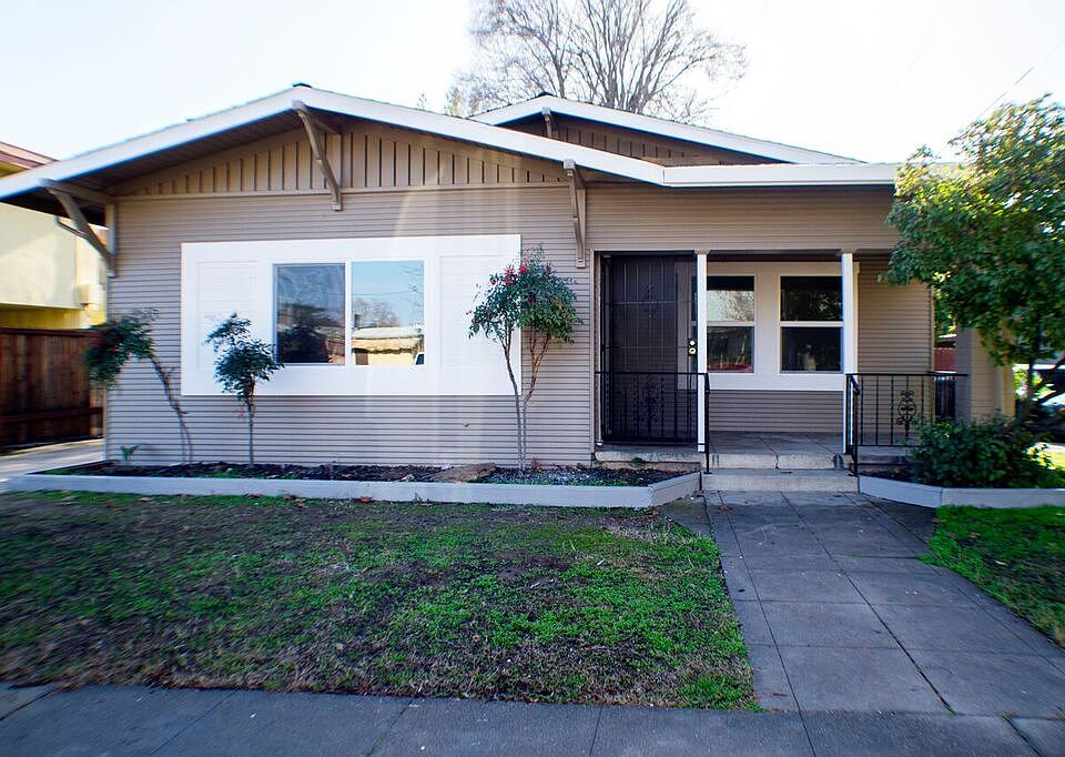 1st image of 1020 W Poplar St