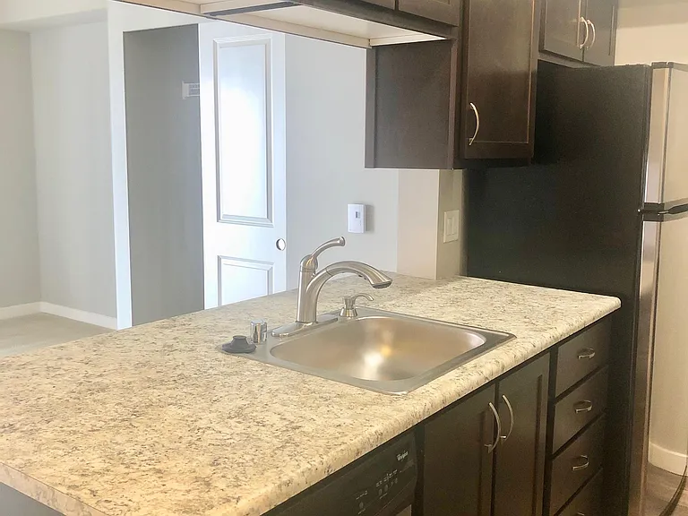 1010 Railroad Ave — Photo 380
