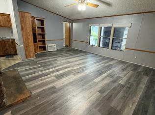 1 Sunny Ln, Mount Morris, MI 48458