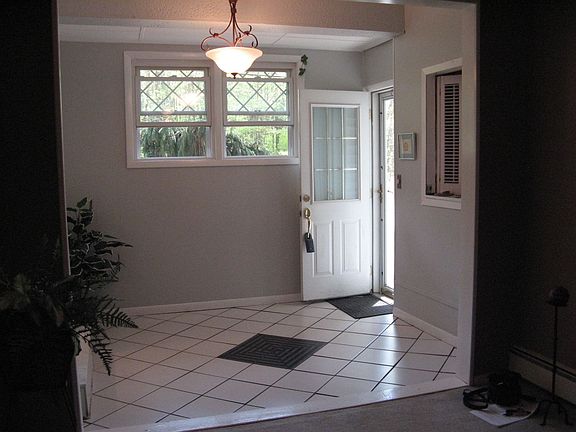 Secondary Entrance Foyer