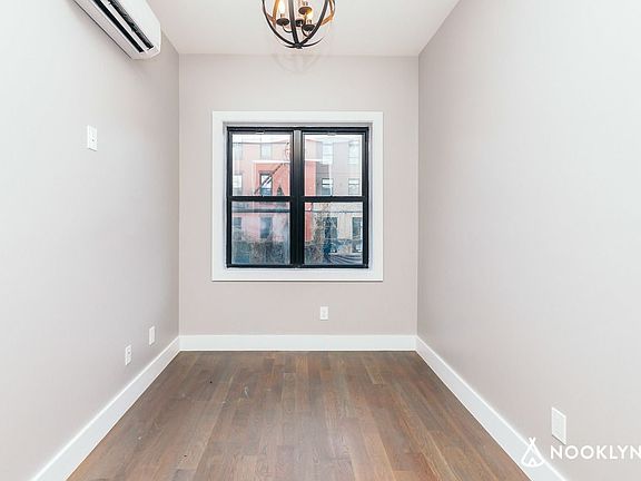 3rd image of 239 Montrose Ave #3A