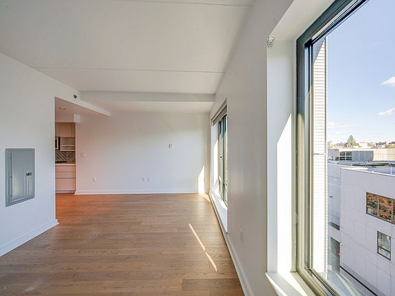 4th image of 34-22 35th St #5C