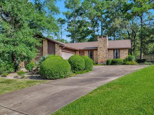 5 Runyan Ct, Lufkin, TX 75901