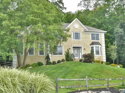 64 Cedar Dr, Tuxedo Park, NY, 10987