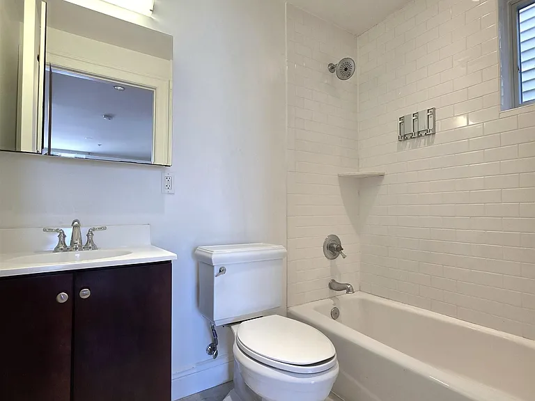 34-40 48th St #B2 — Photo 22