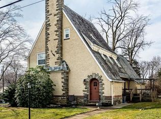 4018 Primrose Rd, Philadelphia, PA 19114