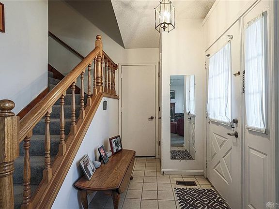 3rd image of 668 Thornburg Pl