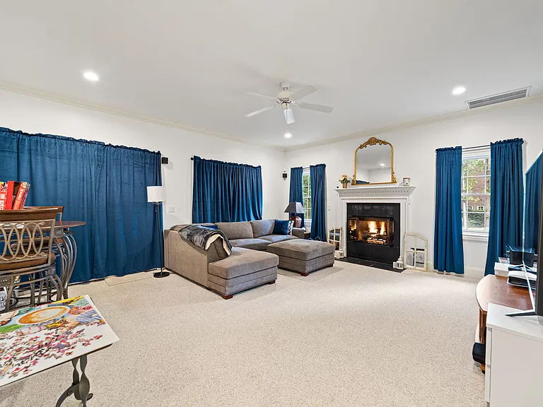 7517 Henson Forest Dr — Photo 22