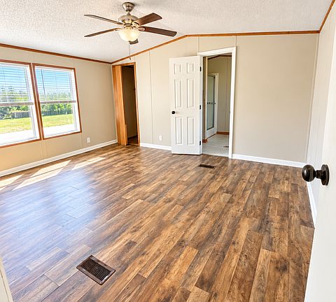 2nd image of 437 Everest Rd Lot 3