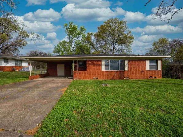 3000 Brookdale Dr, Tyler, TX 75701
