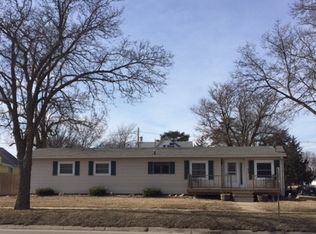 217 S Brown Ave, Minden, NE 68959