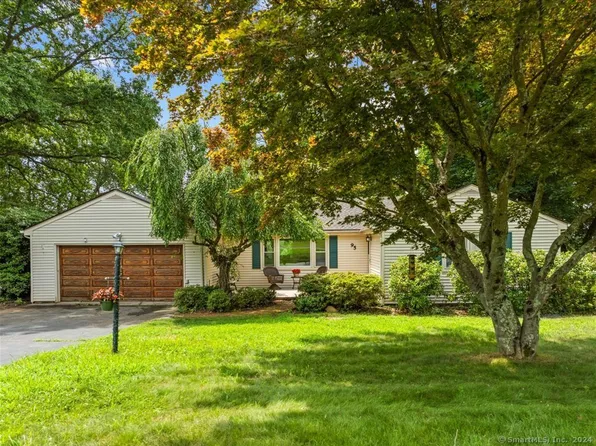 95 Skyline Drive, Meriden, CT 06451