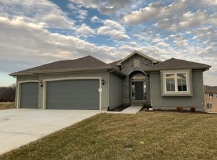 25409 W 148th Ter, Olathe, KS 66061