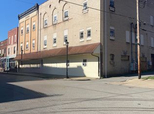 131 Wood St APT 101, California, PA 15419