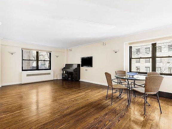 5th image of 1036 Park Ave #2D
