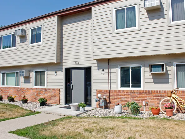 North Prairie Apartments