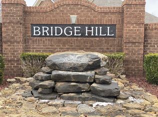 69 Isabella Ct, Killen, AL 35645