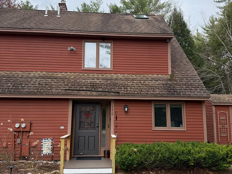150 Meadows Dr — Photo 4