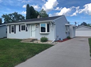 2612 S Fountain Ave, Appleton, WI 54915