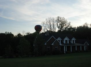 18000 Meeting House Rd, Fisherville, KY 40023