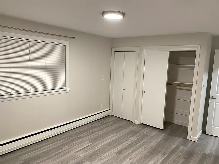15 Lionel Ave — Photo 10