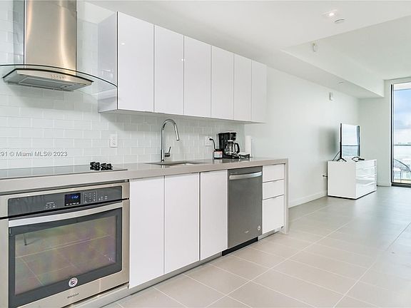 5th image of 1600 NE 1st Ave APT 1204