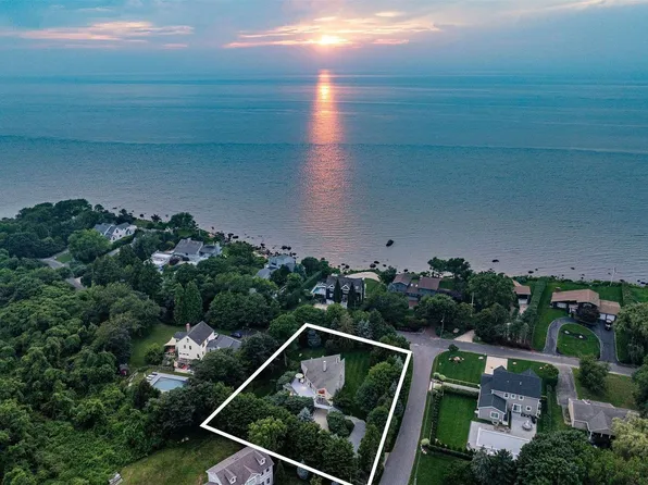 2515 Sound Drive, Greenport, NY 11944