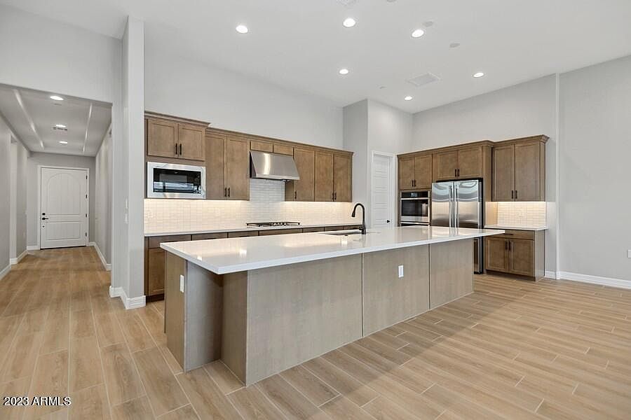 1st image of 32888 N 73rd Way