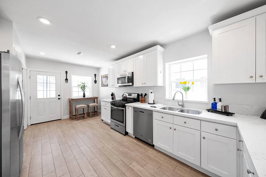 4157 Edgewood Place - 1 — Photo 3