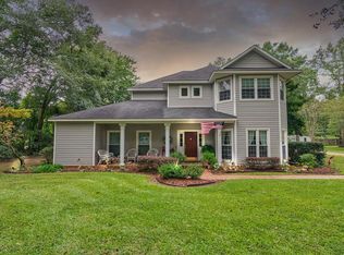 101 Fair Oak Dr, Dothan, AL 36303