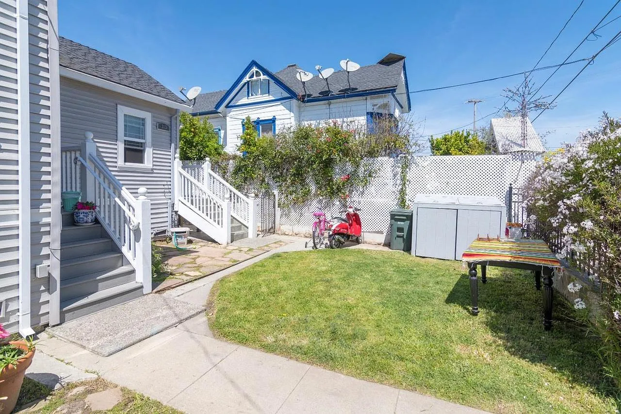 1 bed, 450 sqft, $2,295 — Photo 2