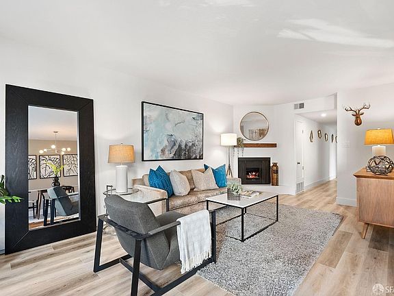3rd image of 3421 25th St APT 3