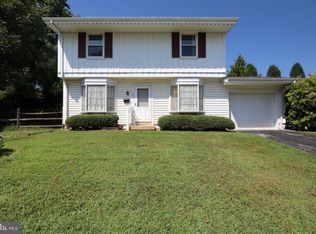 421 Chesterfield Dr, Downingtown, PA 19335