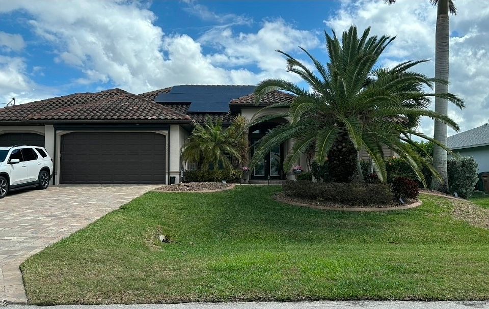 1st image of 4627 SW 24th Pl