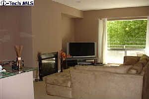 1st image of 4705 Whitsett Ave APT 103