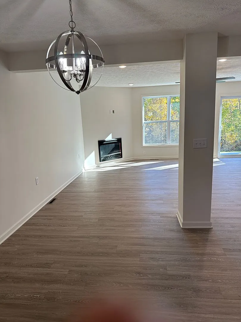 Brand New 3 Bedroom Townhomes for rent — Photo 2