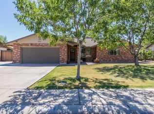 233 E Silver Creek Rd, Gilbert, AZ 85296