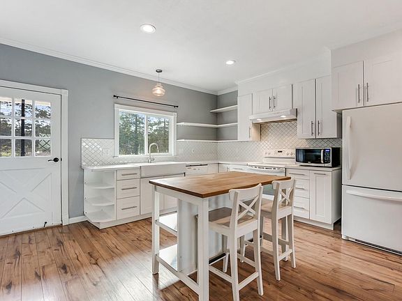 5th image of 195 Lantz Dr