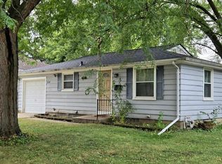 256 S Edison Ave, Elgin, IL 60123