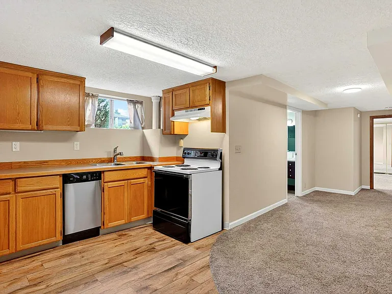 3234 SE Cesar E Chavez Blvd — Photo 11